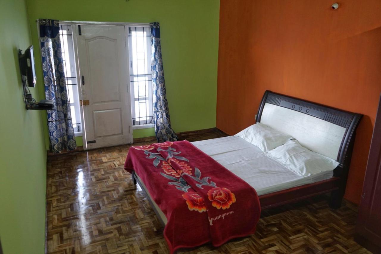 Riyaan'S Stay Inn Kodaikanal Exterior photo
